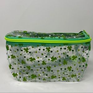 St. Patrick’s Shamrock Hip Pack